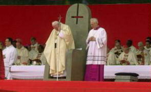 Papst und sein Thron